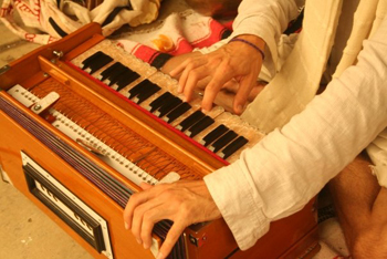Canti Indiani Armonia Yoga Modena Canti Indiani Armonia Yoga Modena